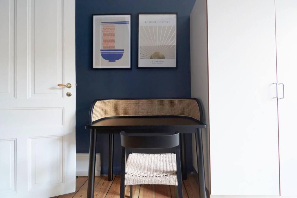 Moderen And Sleek 3Br With Bath By The Lakes And Metro København Eksteriør billede
